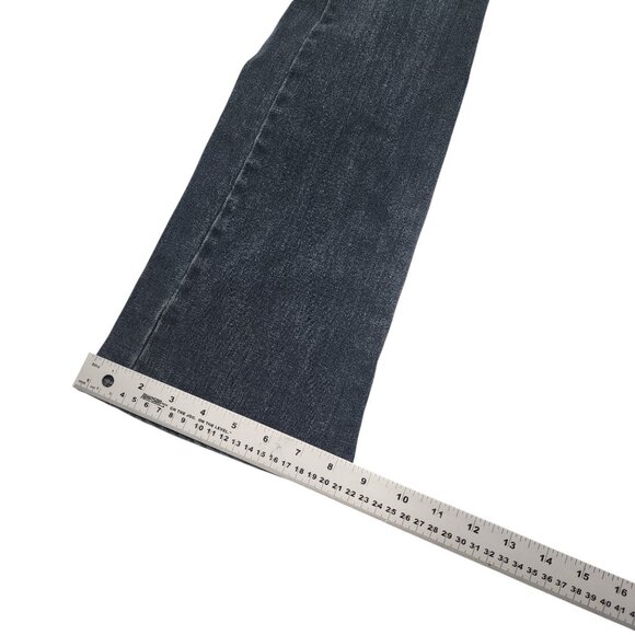 Garage Women's Bootcut Stretch Jeans Size 26 Blue Mid Rise 98% Cotton - Picture 3 of 9